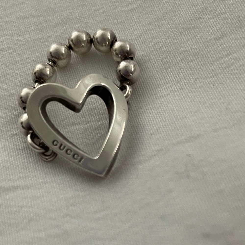 Gucci Silver Heart Ring - Picture 2 of 6